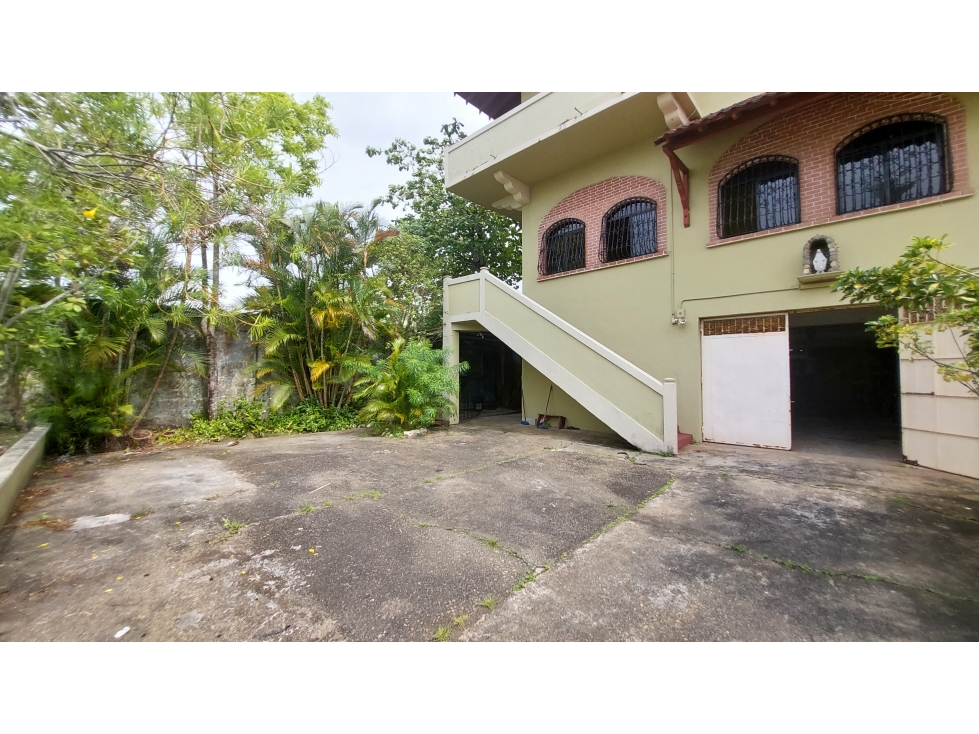 Se vende Dúplex en Barrio Norte, Colón - 4