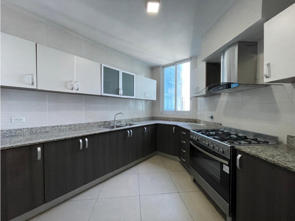 Venta o alquiler de apartamento Full amoblado en PH country club — foto 6