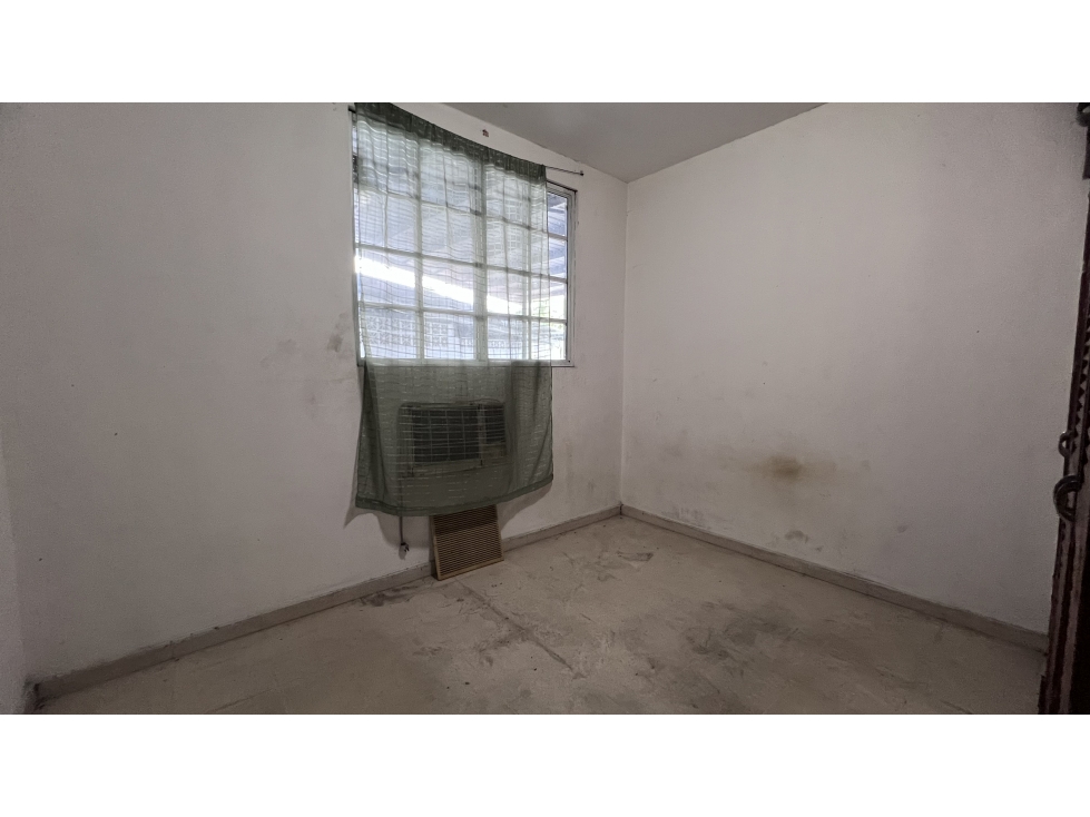 Se vende casa comercial en Llano Bonito, Juan Diaz