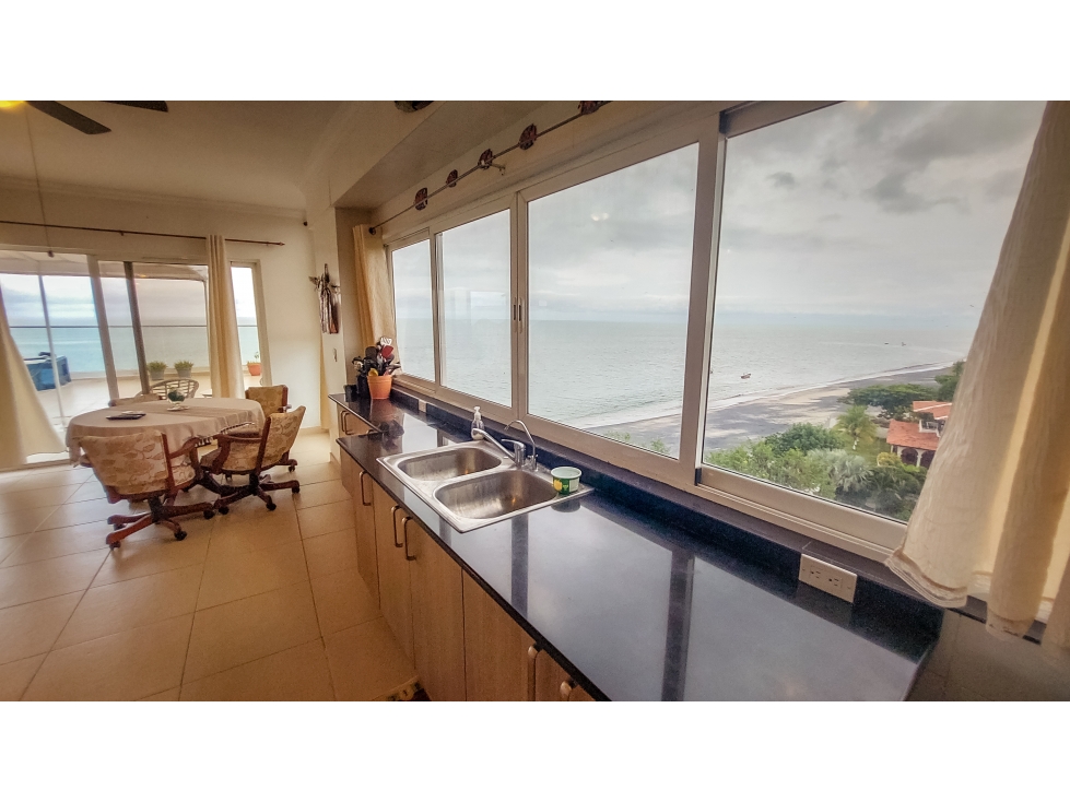 Se alquila apartamento frente al mar en Farallon, Río Hato - 3