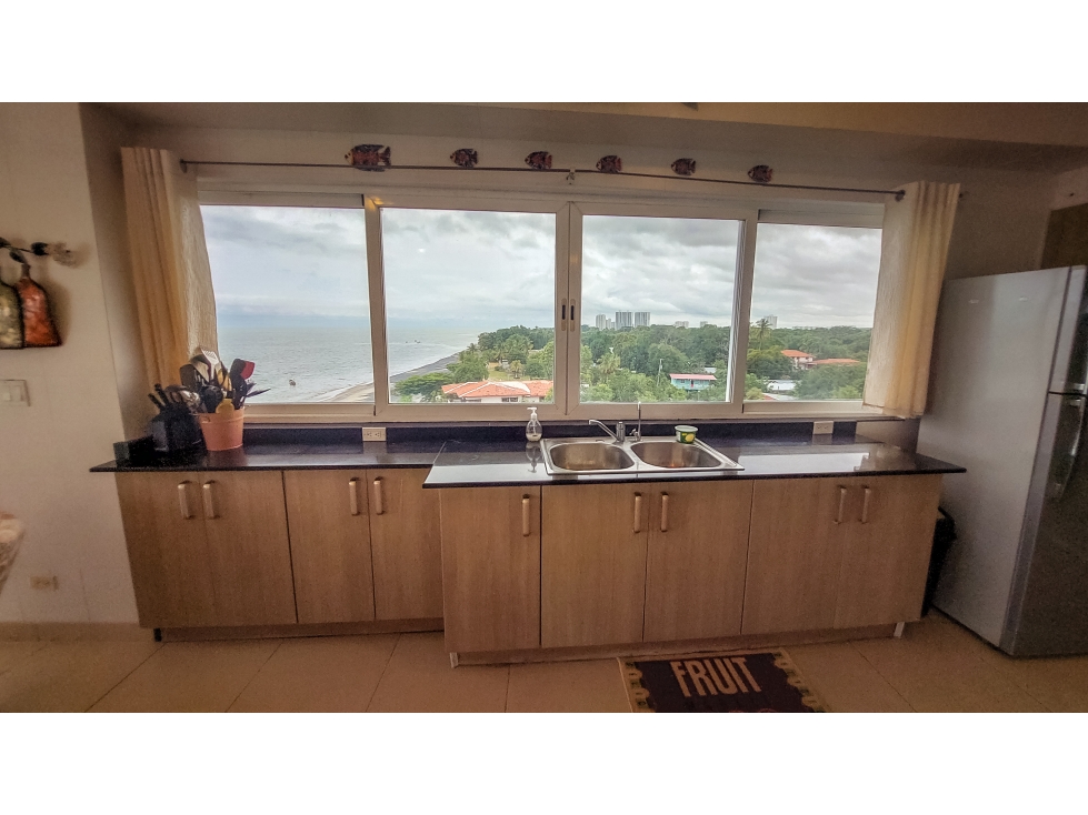 Se alquila apartamento frente al mar en Farallon, Río Hato - 5