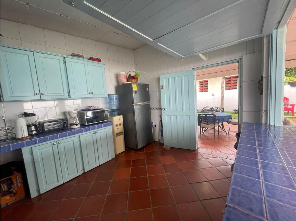 Se vende casa frente al mar en Farallón, Coclé - 6