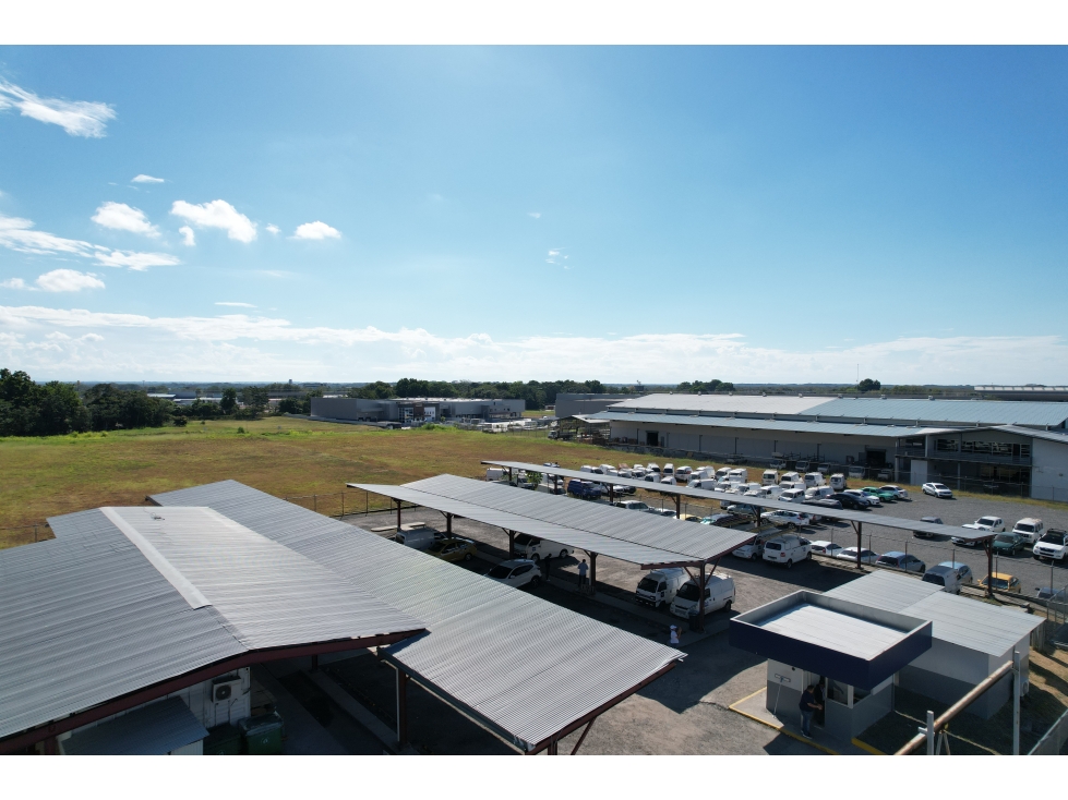 Se vende terreno en Tocumen Commercial Park - 2