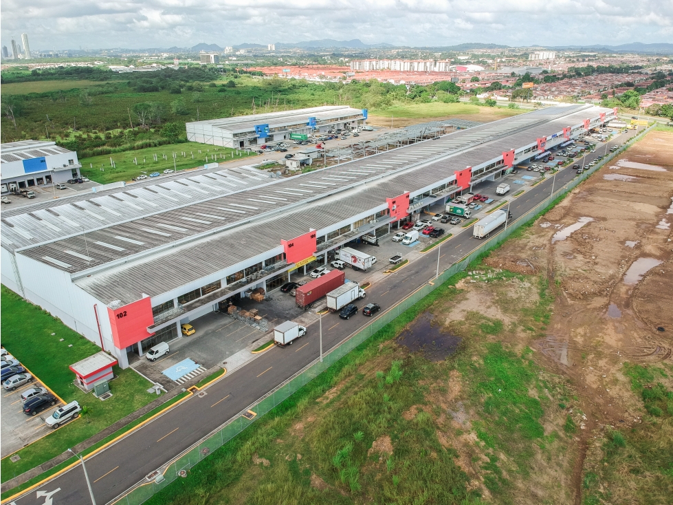 Venta de ofi-bodegas en Zona Uno, Corredor Sur, Panamá — foto 3