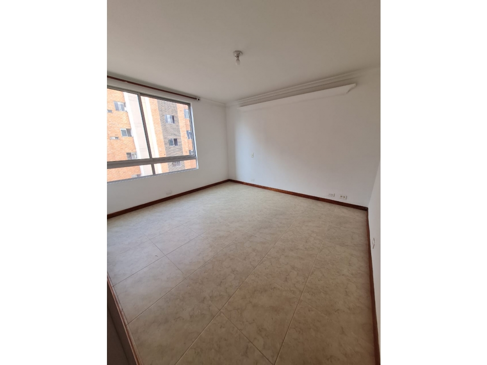 Venta De Apartamento Loma De Los Bernal — foto 3