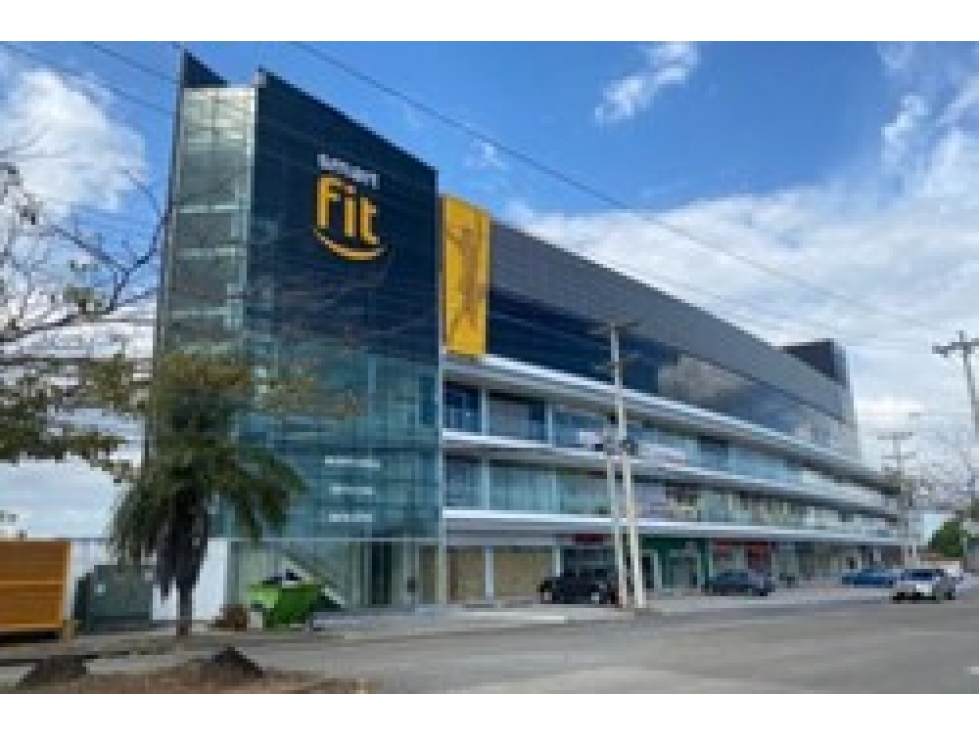 Alquiler de locales en Plaza Smartfit, Versalles, Avenida Costanera — foto 3