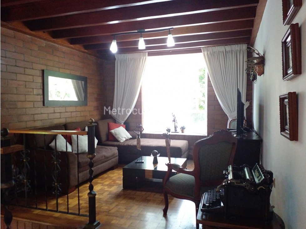 Venta de Casa en el Poblado / San Lucas — foto 4
