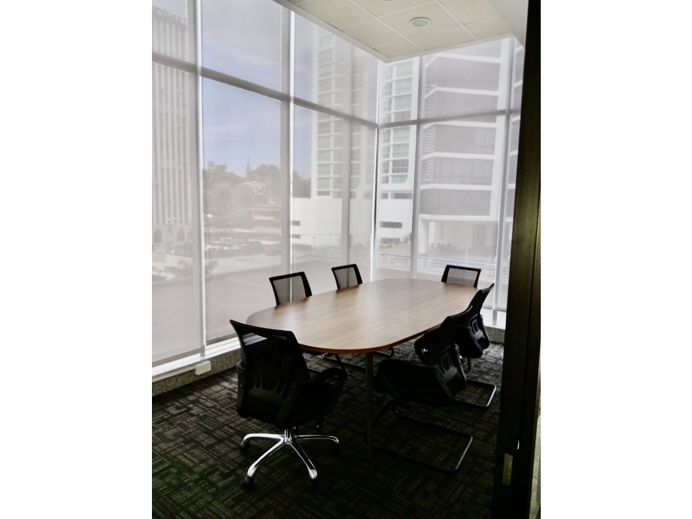 Alquiler de oficina remodelada en Habitats plaza, calle 51, Panamá — foto 6