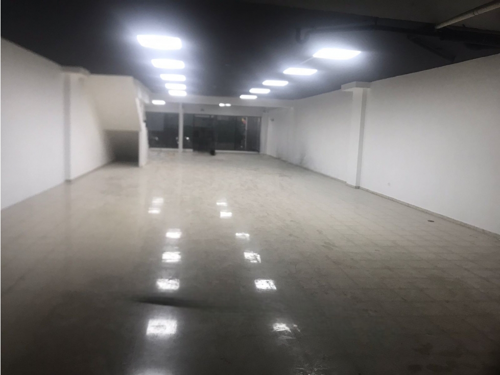 Alquiler de locales comerciales en Plaza Agora, Chanis, Panamá — foto 3