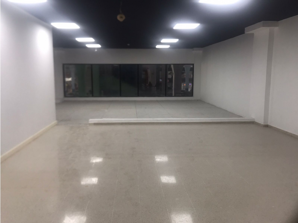 Alquiler de locales comerciales en Plaza Agora, Chanis, Panamá — foto 5