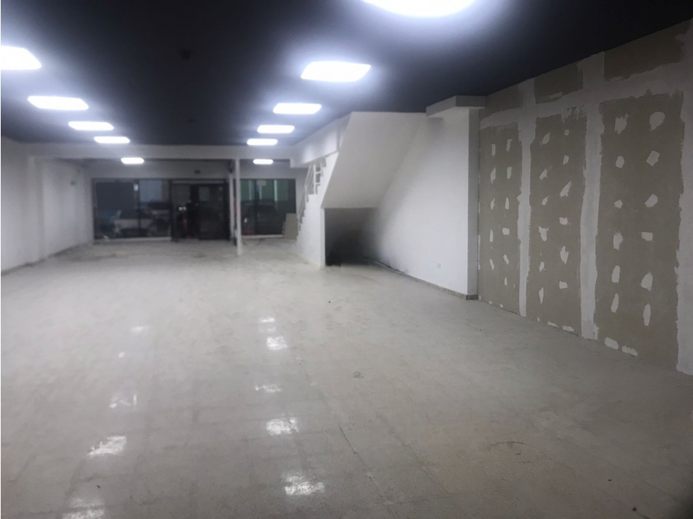 Alquiler de locales comerciales en Plaza Agora, Chanis, Panamá — foto 5