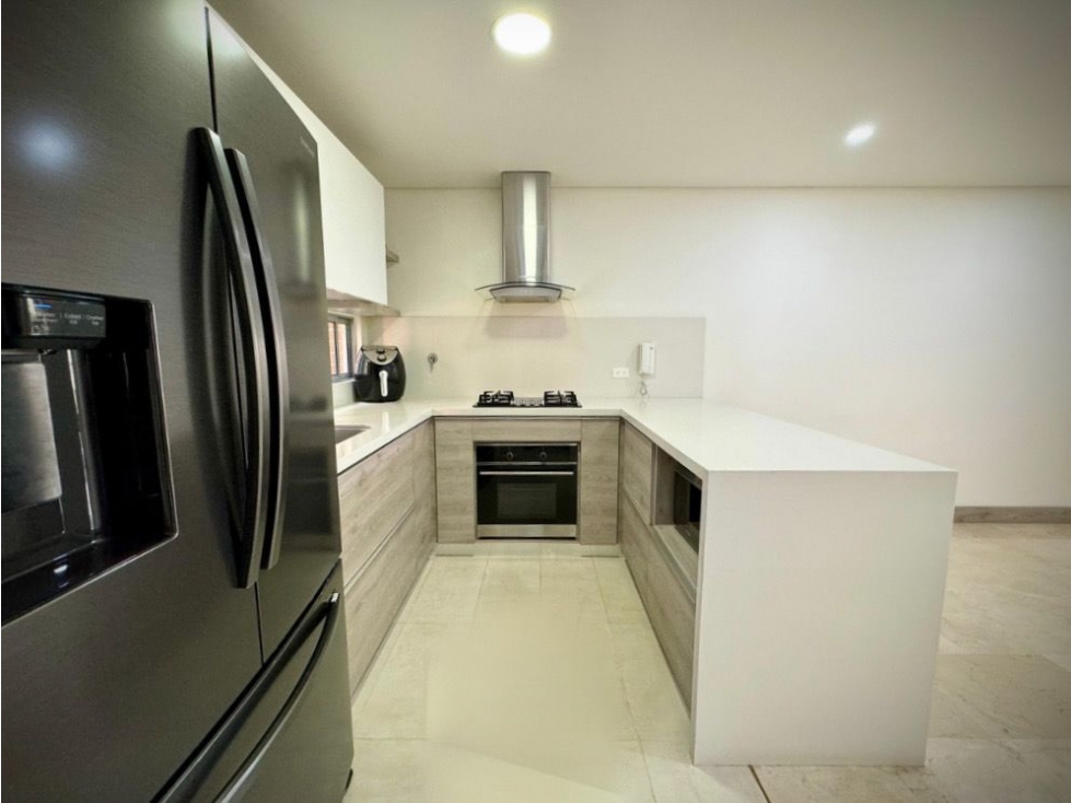 APARTAMENTO DUPLEX EN LA LOMA DEL INDIO — foto 3