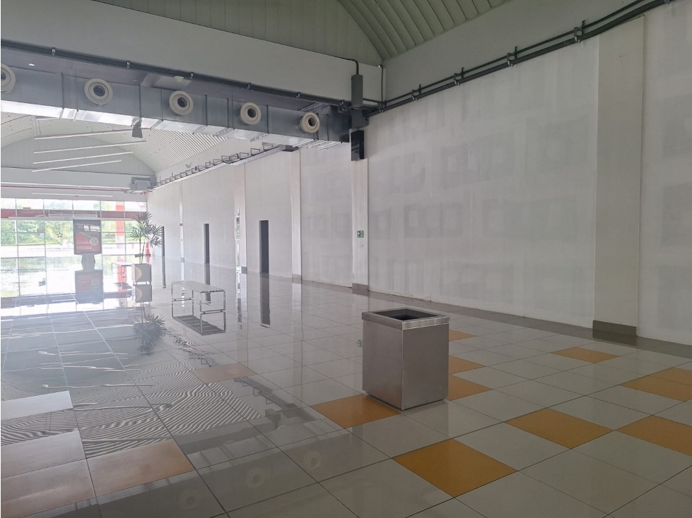 Venta de locales comerciales en Federal Mall, en David, Chiriquí — foto 2