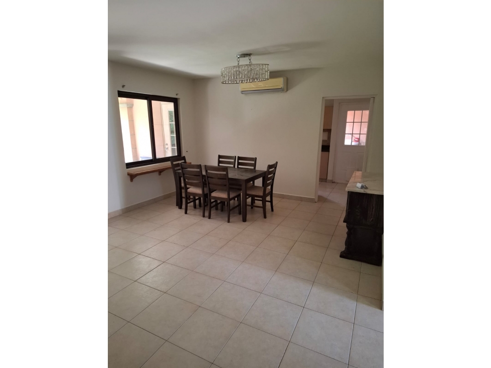 Alquiler de casa en Versalles I, Juan Díaz — foto 3