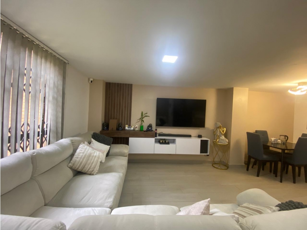 Venta apartamento Conquistadores — foto 2