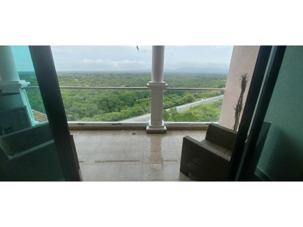 VENTA DE PENTHOUSE EN PH LAS OLAS , SAN CARLOS