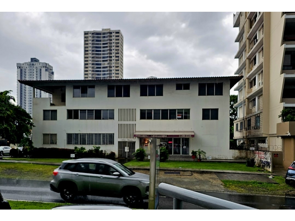 Se vende edificio cerca de Via Brazil - 1