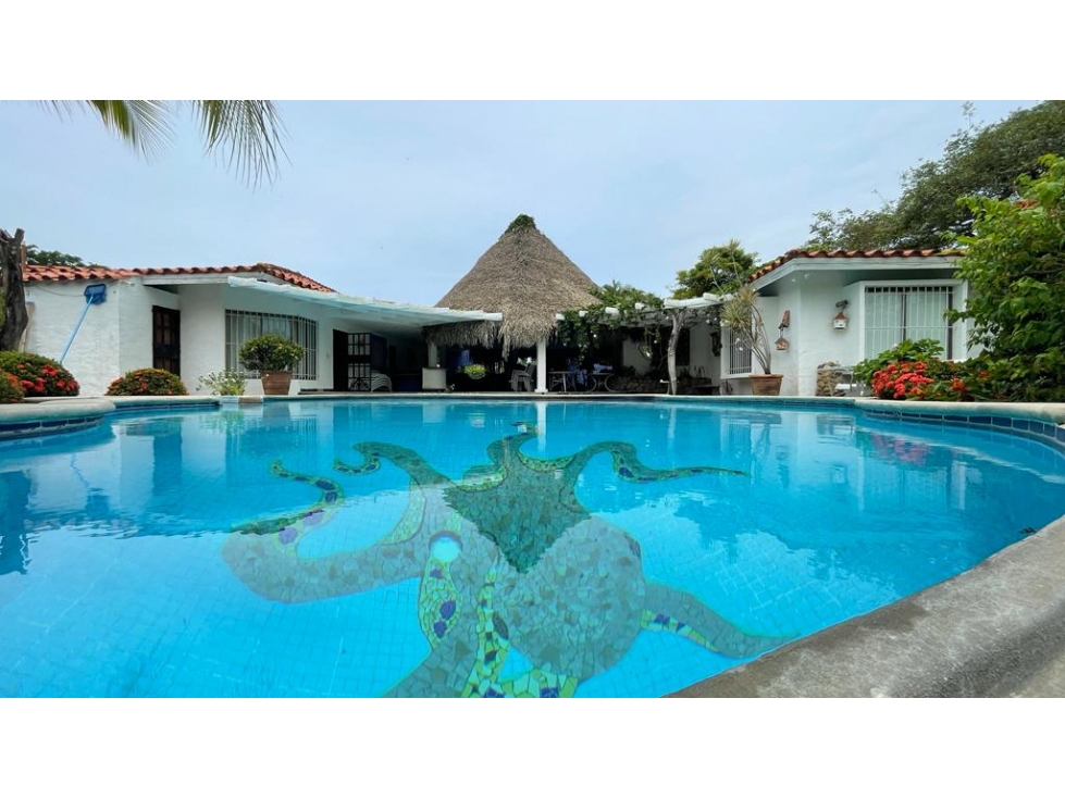 Se Vende Casa en Punta Barco, San Carlos