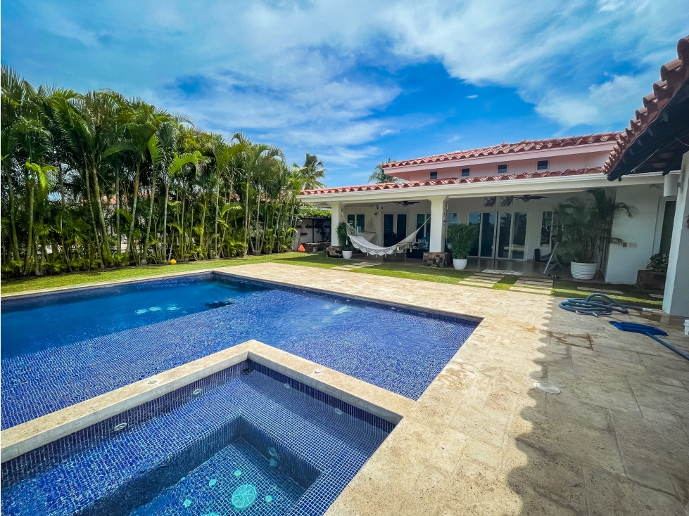 Se vende casa en Vista Mar, San Carlos