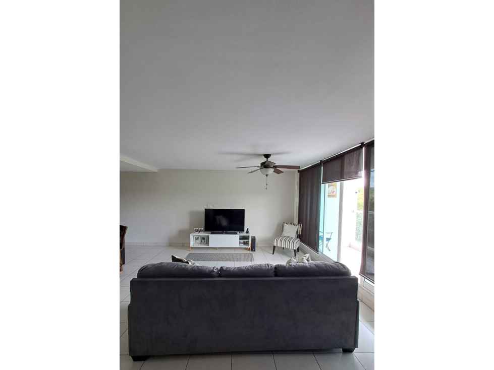 Se Alqiuila Apartamento Amueblado en PH Clayton Park Clayton Panama