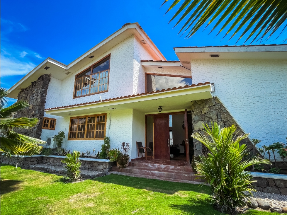 Se vende casa frente al mar en Costa Esmeralda, San Carlos — foto 2