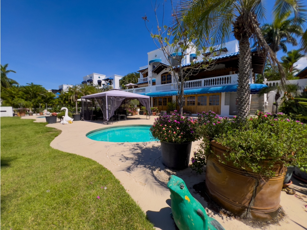Se vende villa frente al mar en Playa Blanca, Río Hato - 2