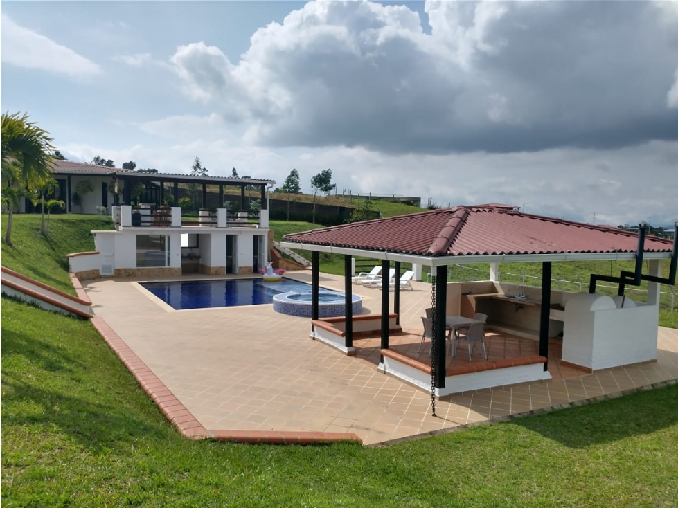 SE VENDE FINCA EN EL CARMEN K 30, PARCELACIÓN SV 8323711