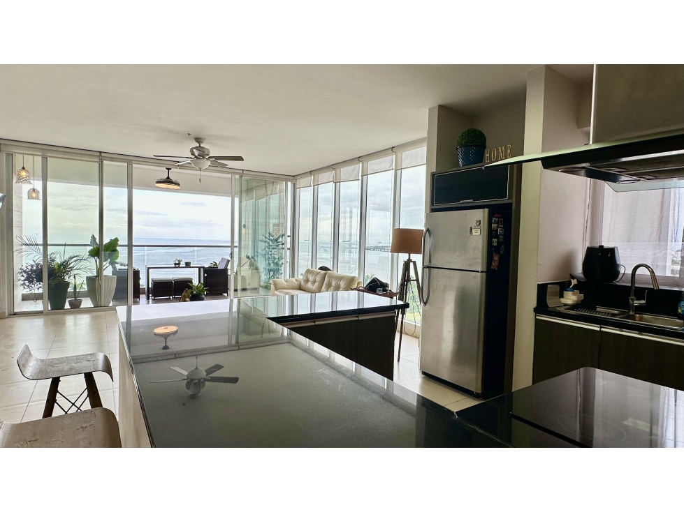 Se vende apartamento en PH Rivage, Avenida Balboa