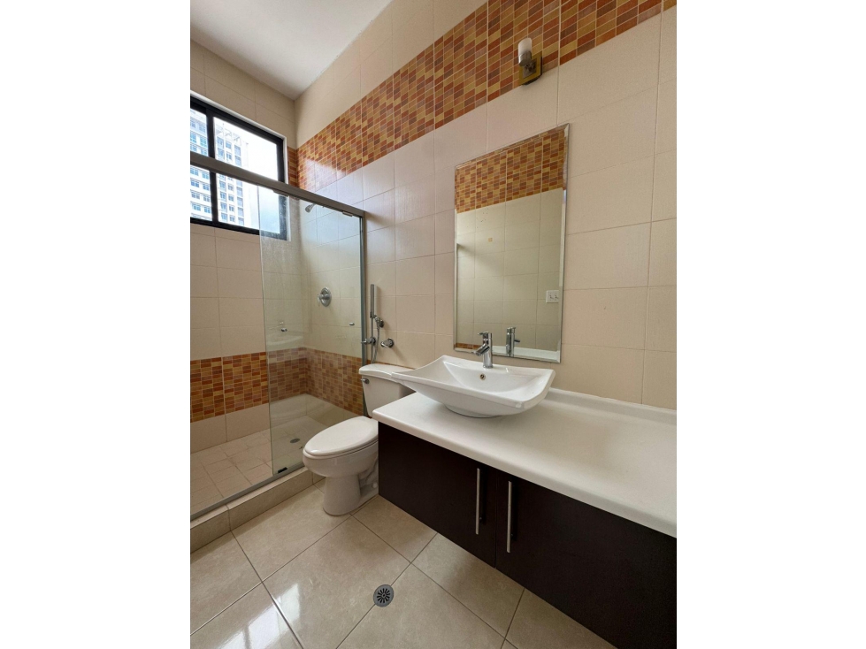 Se vende penthouse en Dos Mares, Betania — foto 6