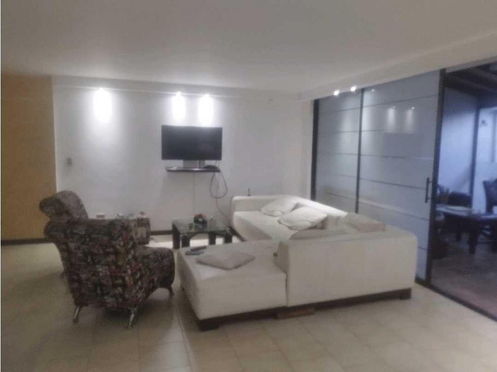VENDO LINDO APARTAMENTO DUPLEX 1 PISO INGENIO CQ