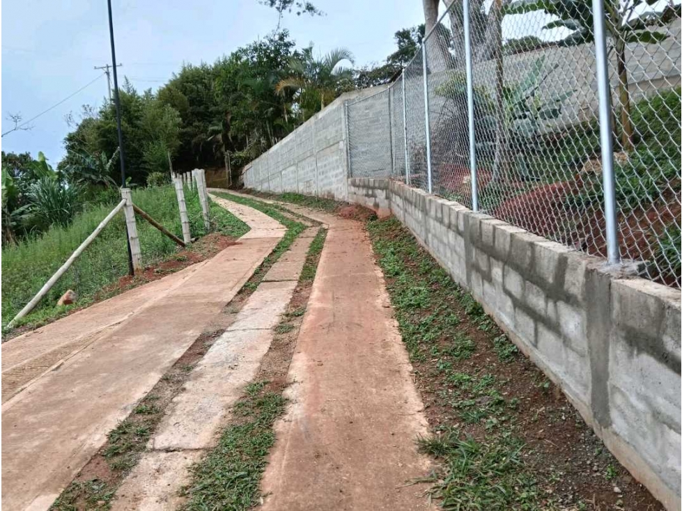 VENDO LOTE EN JIGUALES LA CUMBRE LJ 9159934 - 4