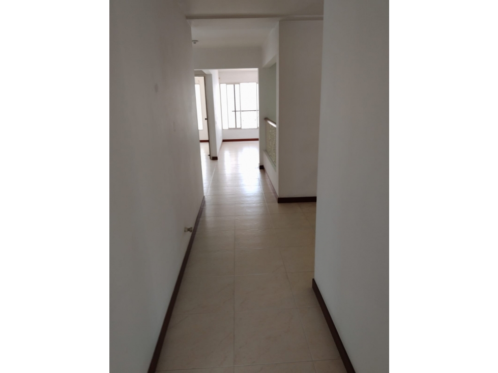VENTA CASA PRADOS DEL LIMONAR CALI W9495106EL — foto 2