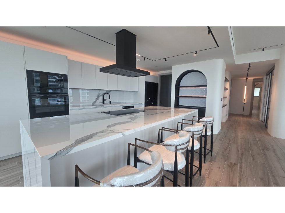 Venta de Apartamento en PH Pacific Point 400 Punta Pacifica