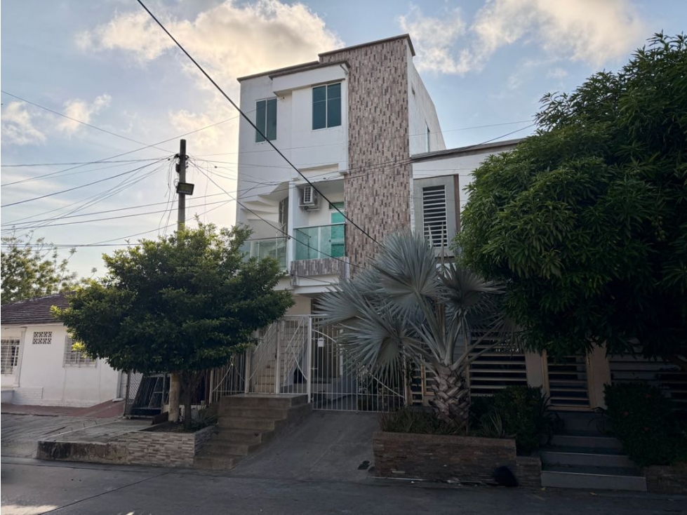 CASA EN VENTA - BARRIO OLAYA