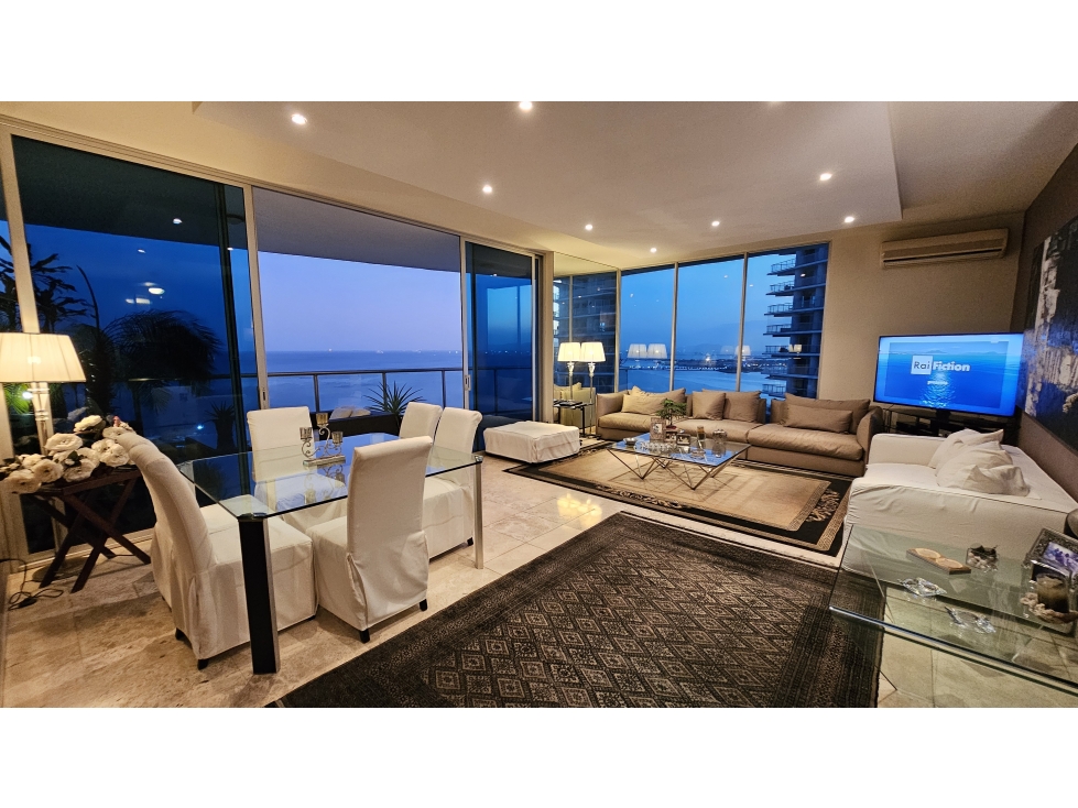 Se vende o Alquila apartamento en PH Sky Residence, Avenida Balboa — foto 2