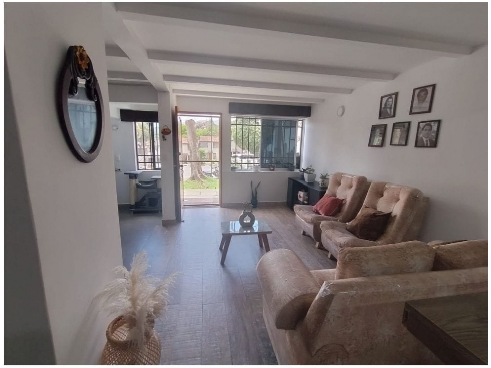 CASA EN VENTA EN CALASANZ