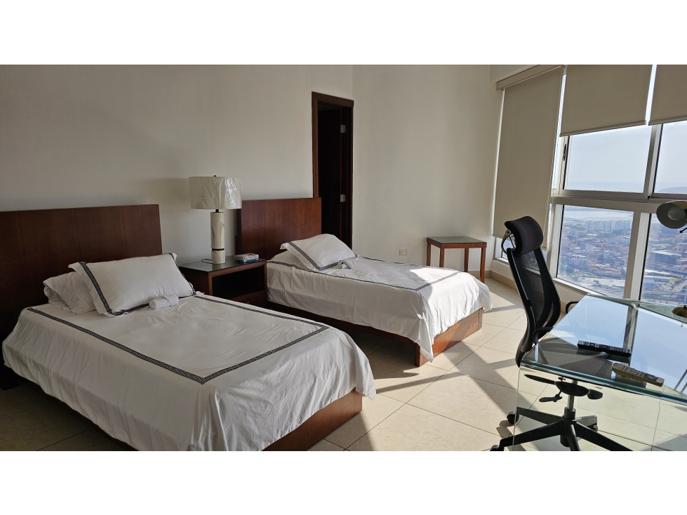 Se vende o Alquila apartamento en PH Rivage, Avenida Balboa — foto 4