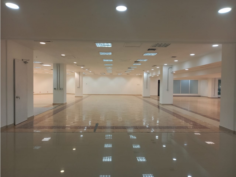 ALQUILO OFICINA EN MENGA PISO 1 7026153 JO — foto 5