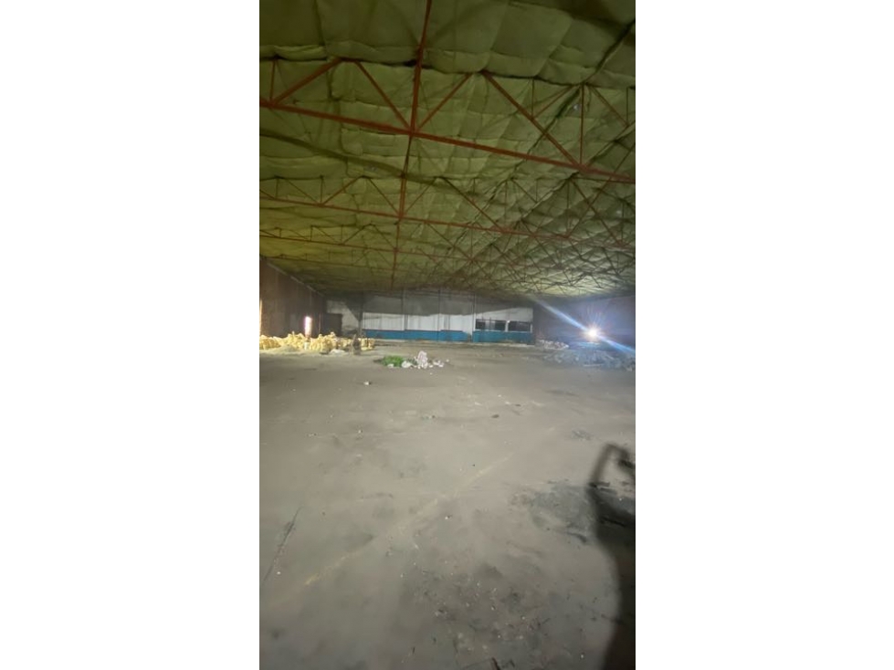 Vendo Bodega en el limonar a media cuadra de la 5ta CS 7211768 — foto 2