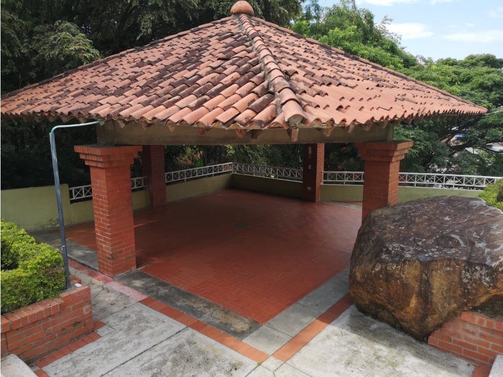 Vendo Apartamento Piso 5 Altos del madrigal Meléndez CJ 7488919 — foto 2