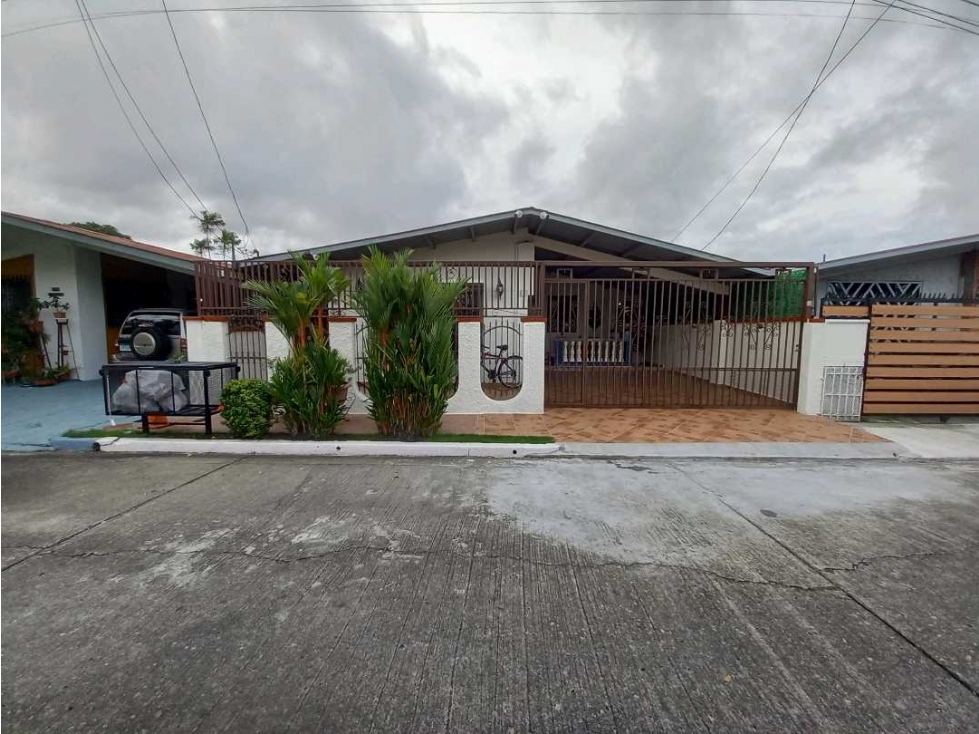 VENTA DE CASA EN SAN GERARDO DE MAYELA . CHANIS
