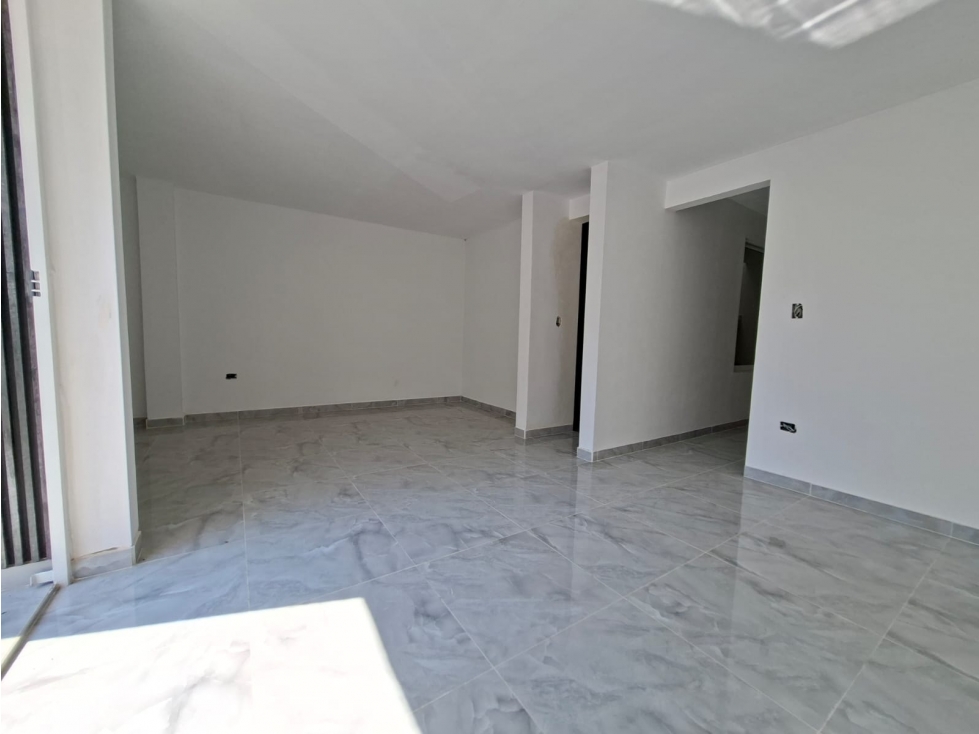 VENDO CASA CIUDAD 2000 3 PISOS ML9360790 — foto 6