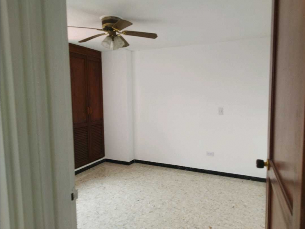 VENDO EXELENTE APARTAMENTO EN LIMONAR CQ 9447450 — foto 5