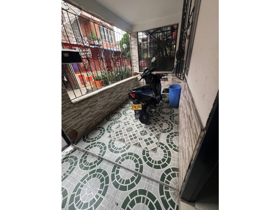 VENTA DE CASA CIUDAD CÓRDOBA RESERVADO, SUR DE CALI- YY-9675531. — foto 2