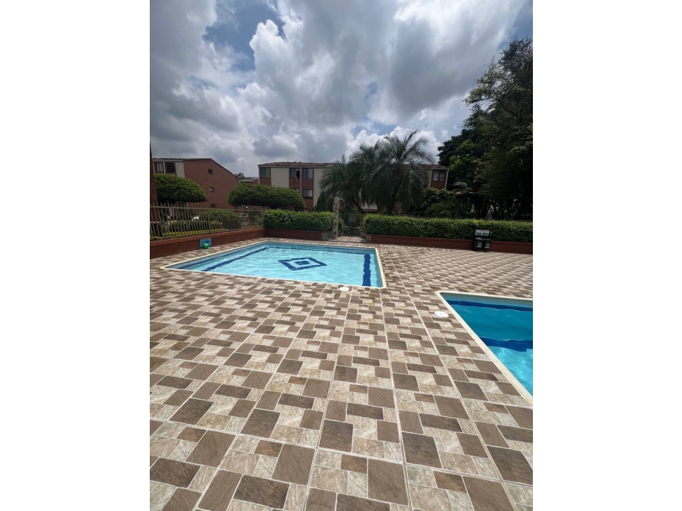 VENTA DE CASA EN UNIDAD RESIDENCIAL, El Limonar | Cali-YY-9720236 — foto 4