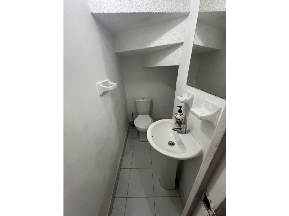 VENTA DE CASA EN UNIDAD RESIDENCIAL, El Limonar | Cali-YY-9720236 — foto 5