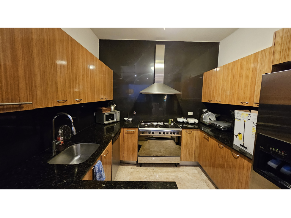 Se Vende Apartamento en Avenida Balboa PH Sky Residence — foto 2