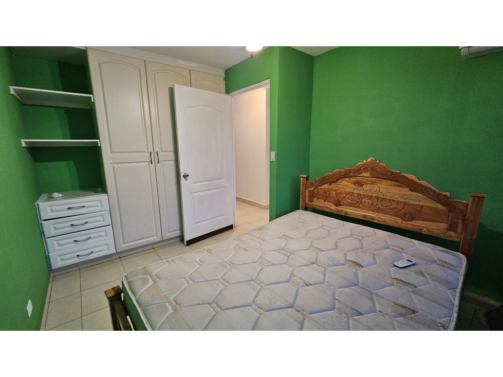 Venta de Hermosa Casa en Dorado Lakes Condado Del Rey — foto 6