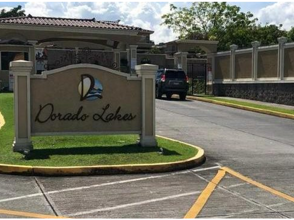 Venta de Casa en Dorado Lakes Condado del Rey - 2