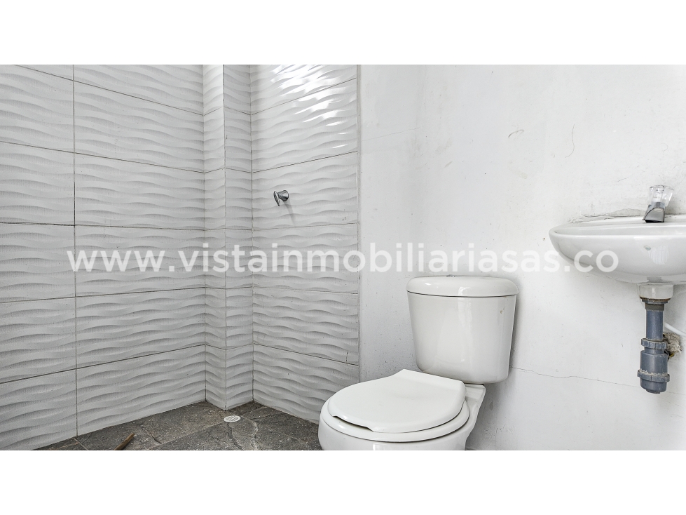 Arriendo Local Av. Santander, Manizales